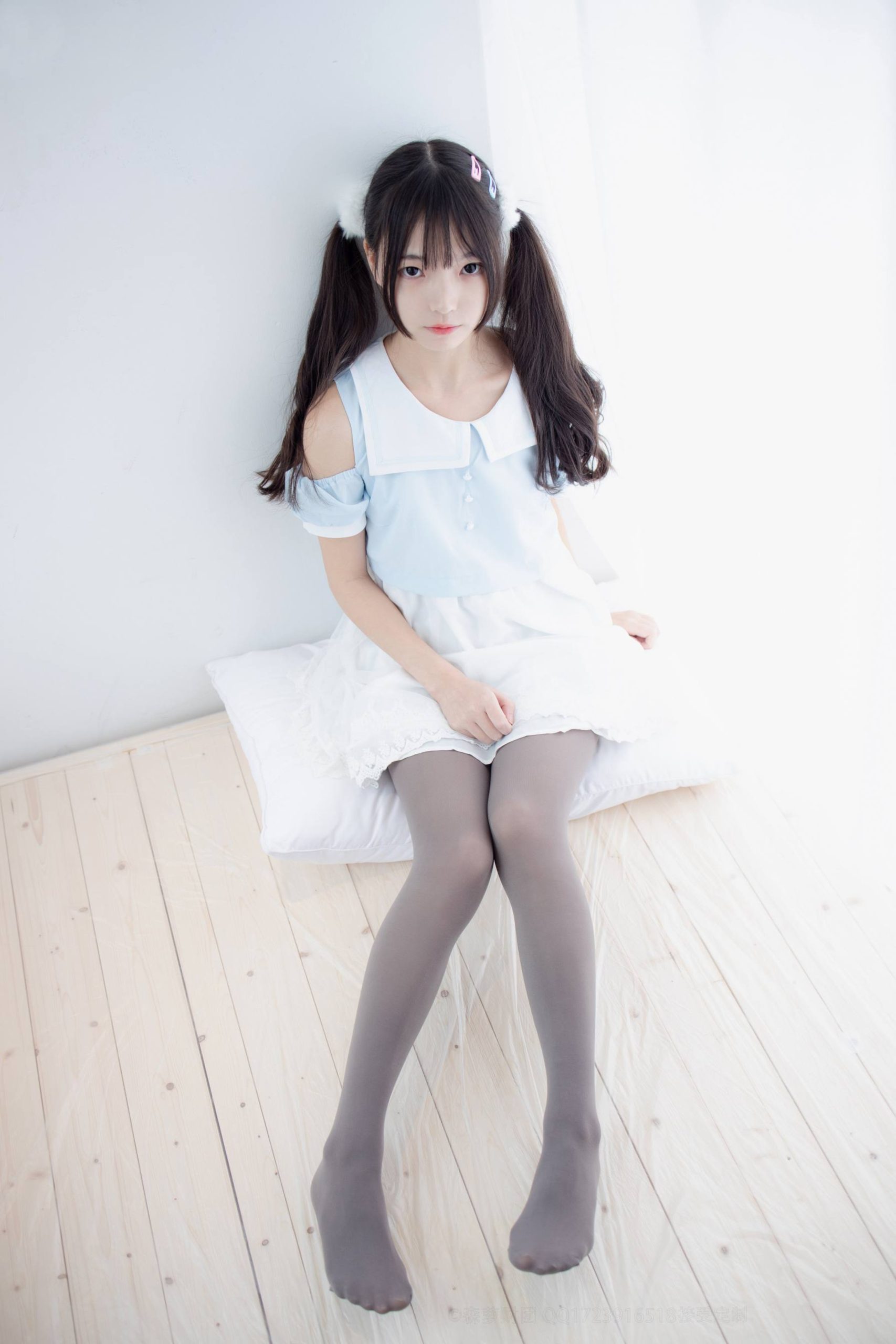 图片[2]-超级甜美的灰丝小姑娘【86P】20005-小春日