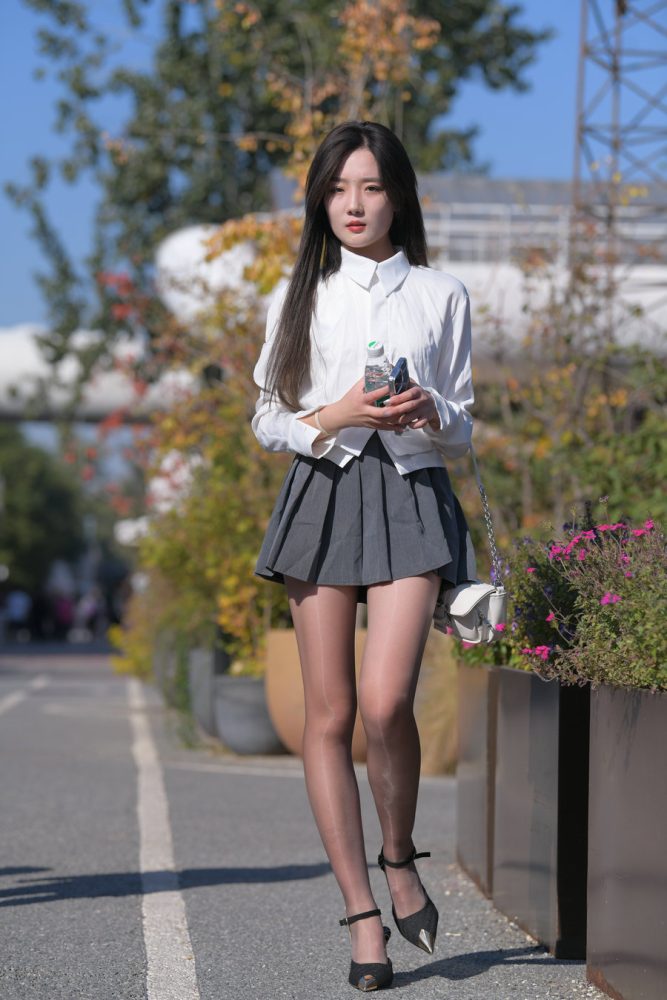 J3409 1091P-24.4GB-小春日