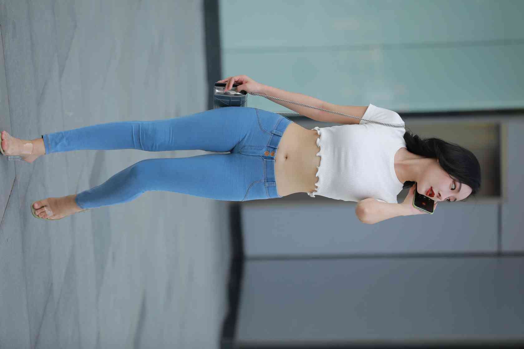 图片[4]-非常漂亮的紧身牛仔裤女孩【115P】04016-小春日