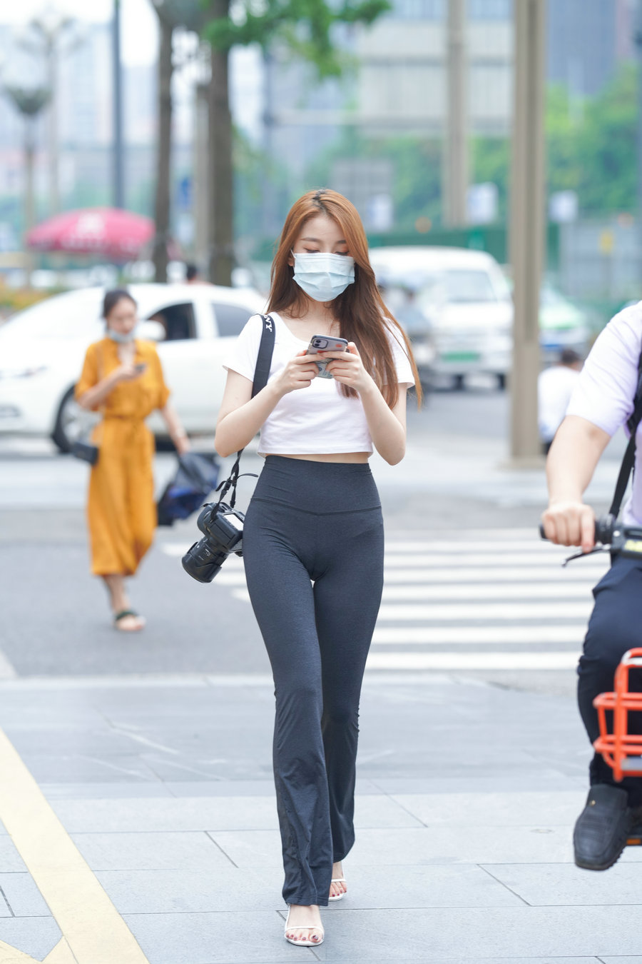 图片[3]-玩单反机的瑜伽裤女孩  J1270 498P5V-28.6GB-小春日