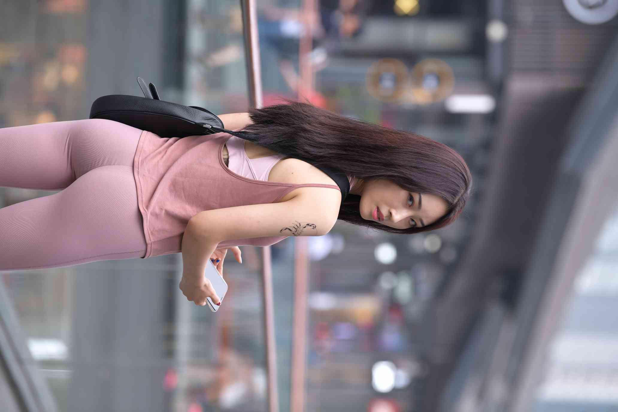 图片[2]-特别哇塞的瑜伽裤女人【217P】04018-小春日