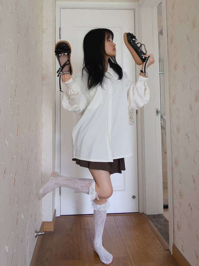 图片[3]-百褶裙可爱又大方的小姑娘【122P】20002-小春日