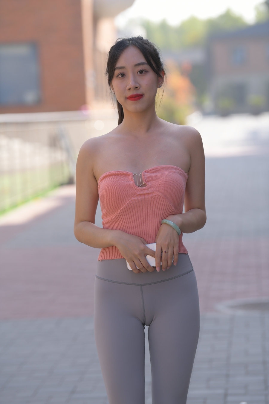 图片[1]-灰色瑜伽裤女孩J4905 522P1V-25.8GB-小春日