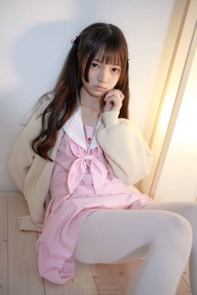 图片[3]-好像有什么心事的白丝双马尾女孩【59P】20022-小春日