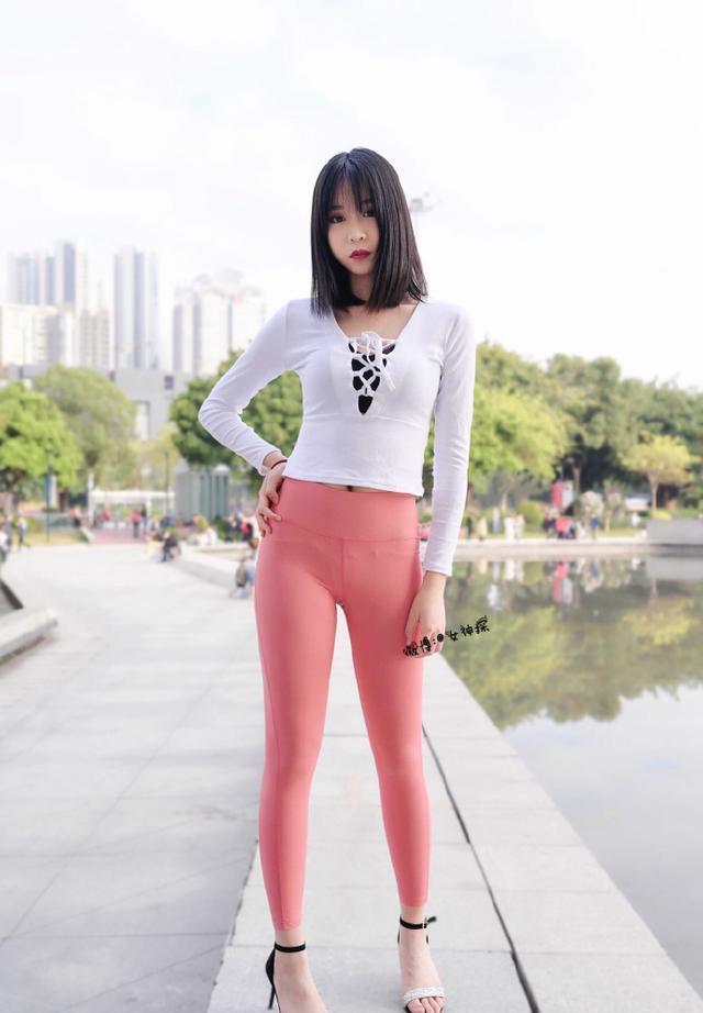 图片[2]-粉色瑜伽裤年轻女孩 J1311 417P17V-14.9GB-小春日