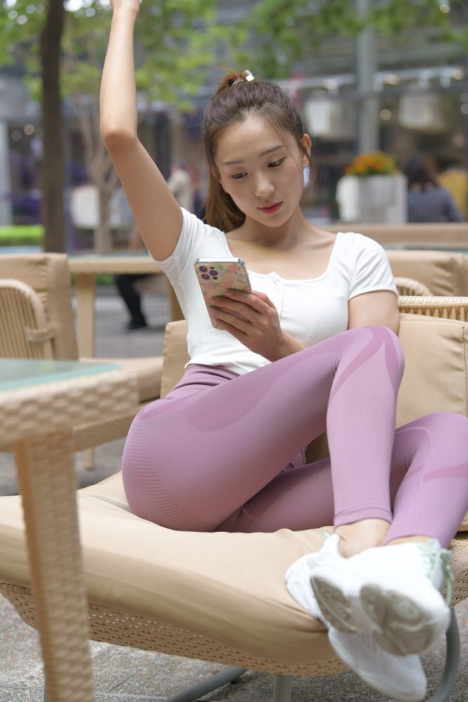 图片[6]-香芋色瑜伽裤高马尾漂亮女孩J2206 545P1V-19.1GB-小春日