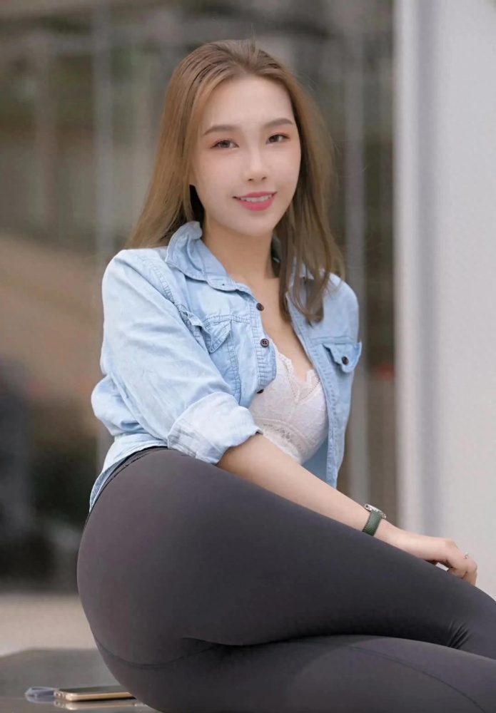 图片[2]-非常漂亮的瑜伽裤女孩J1990 733P1V-27.9GB-小春日