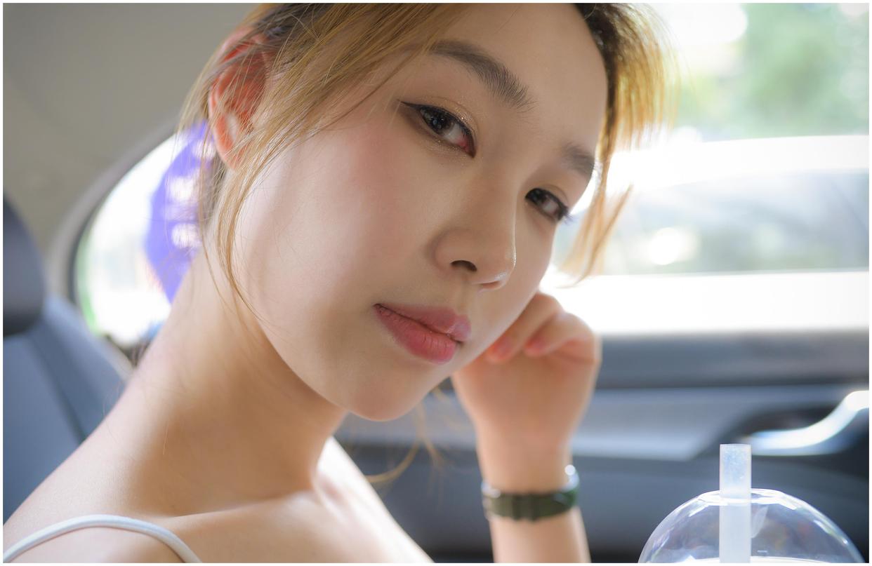 图片[2]-在外面逛街的瑜伽裤小姐姐J2226 833P1V-26.8GB-小春日