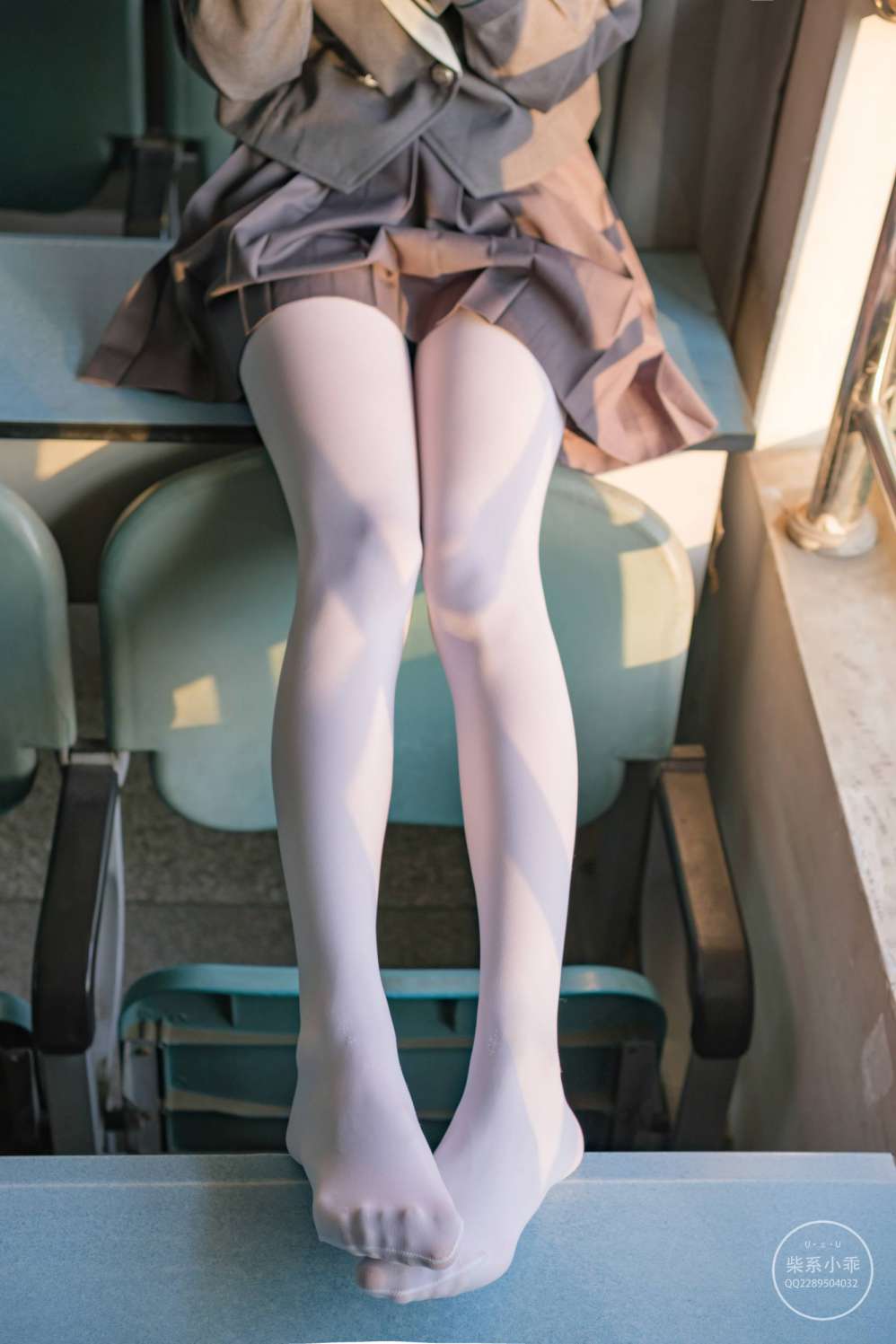 图片[7]-白丝清纯少女真的太可爱了【60P】20001-小春日