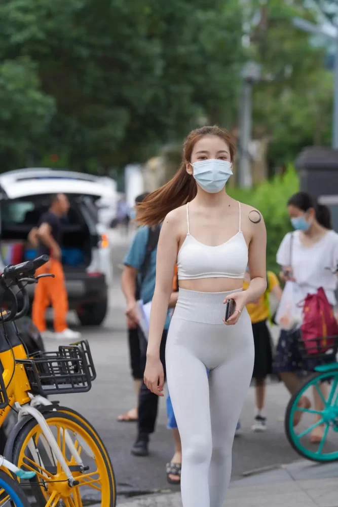 灰色瑜伽裤女孩 J1323 723P4V-17.9GB-小春日