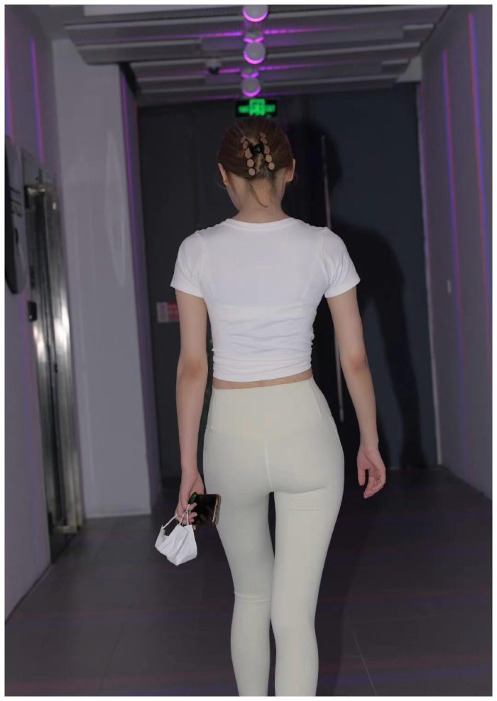 图片[2]-白色瑜伽裤女孩J2213 190P2V-14.6GB-小春日