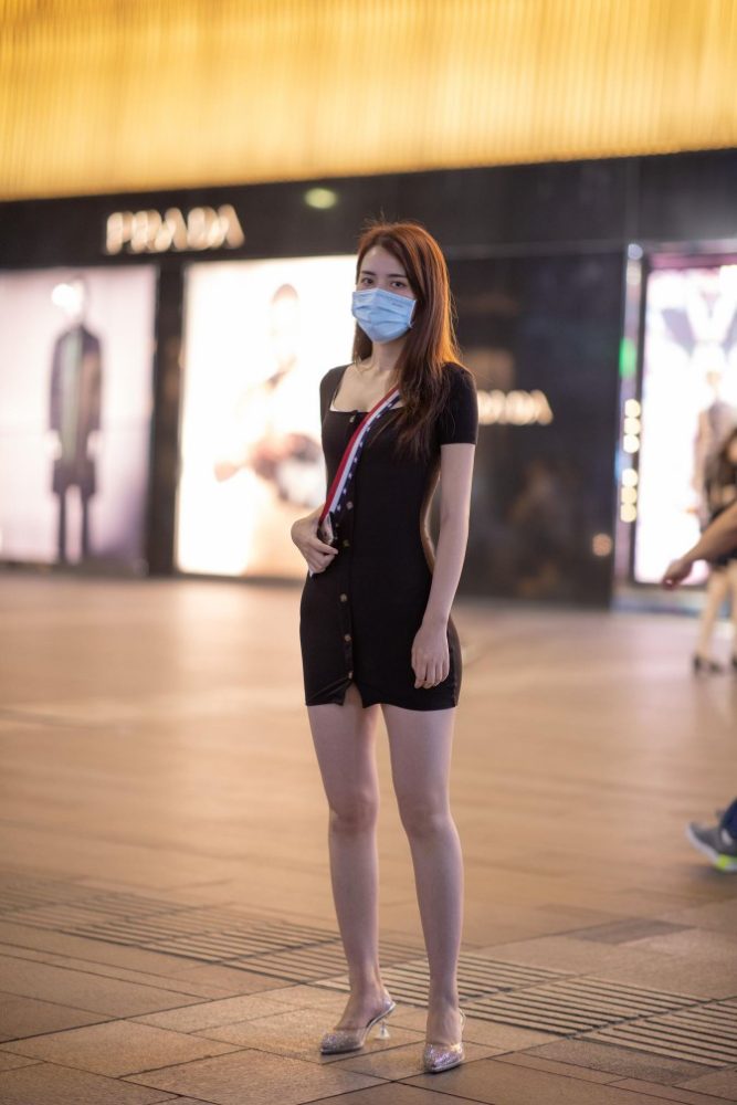 逛商场的黑色包臀裙美丽女孩【385P】00050-小春日