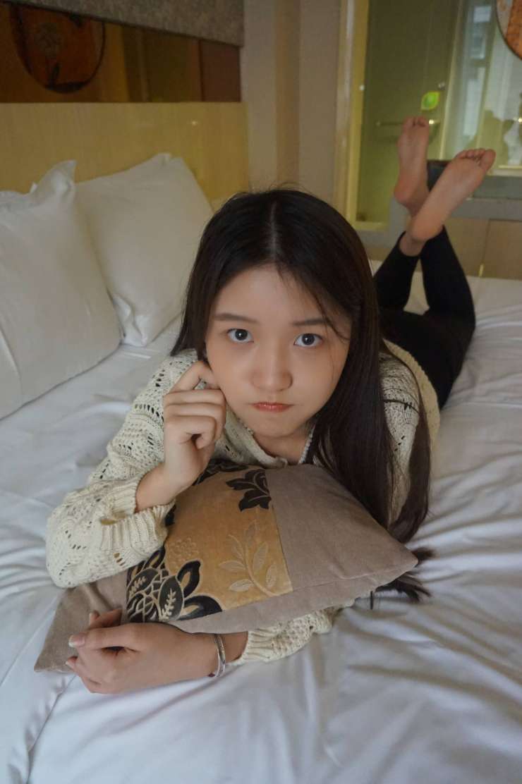 图片[4]-眼神很清澈的赤脚女孩【59P】20020-小春日