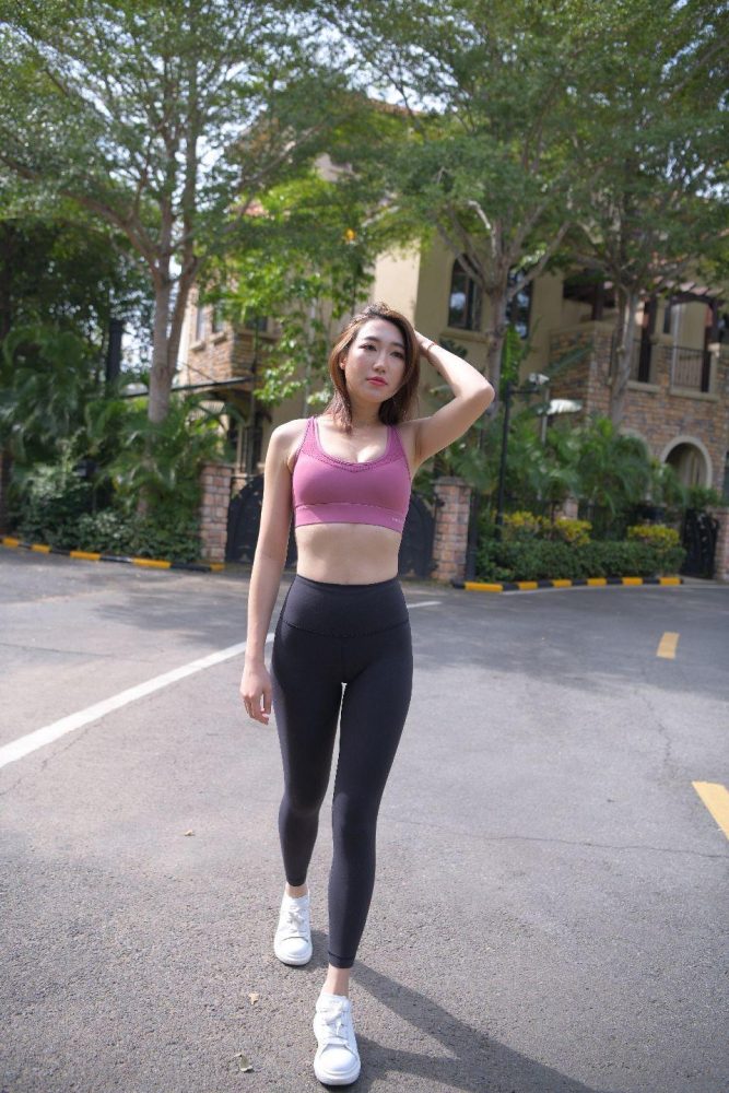 风情万种的瑜伽裤女人 J1531 375P5V-17.3GB-小春日