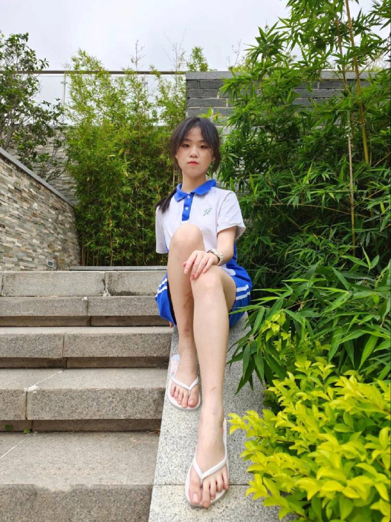 图片[4]-穿校服非常清纯的小姑娘【49P】20003-小春日