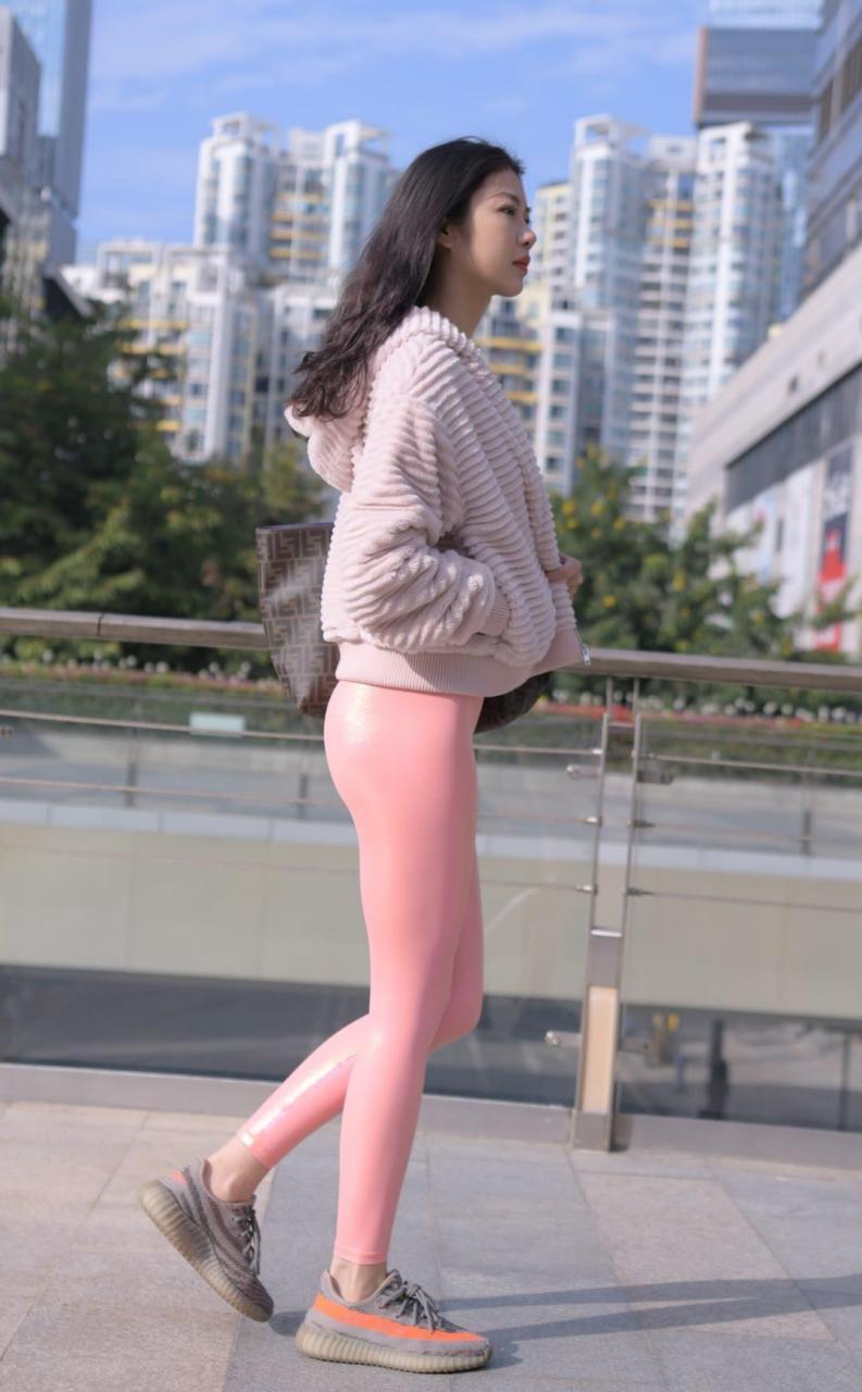 图片[3]-粉红色紧身裤的女孩 J1482 365P2V-18.1GB-小春日