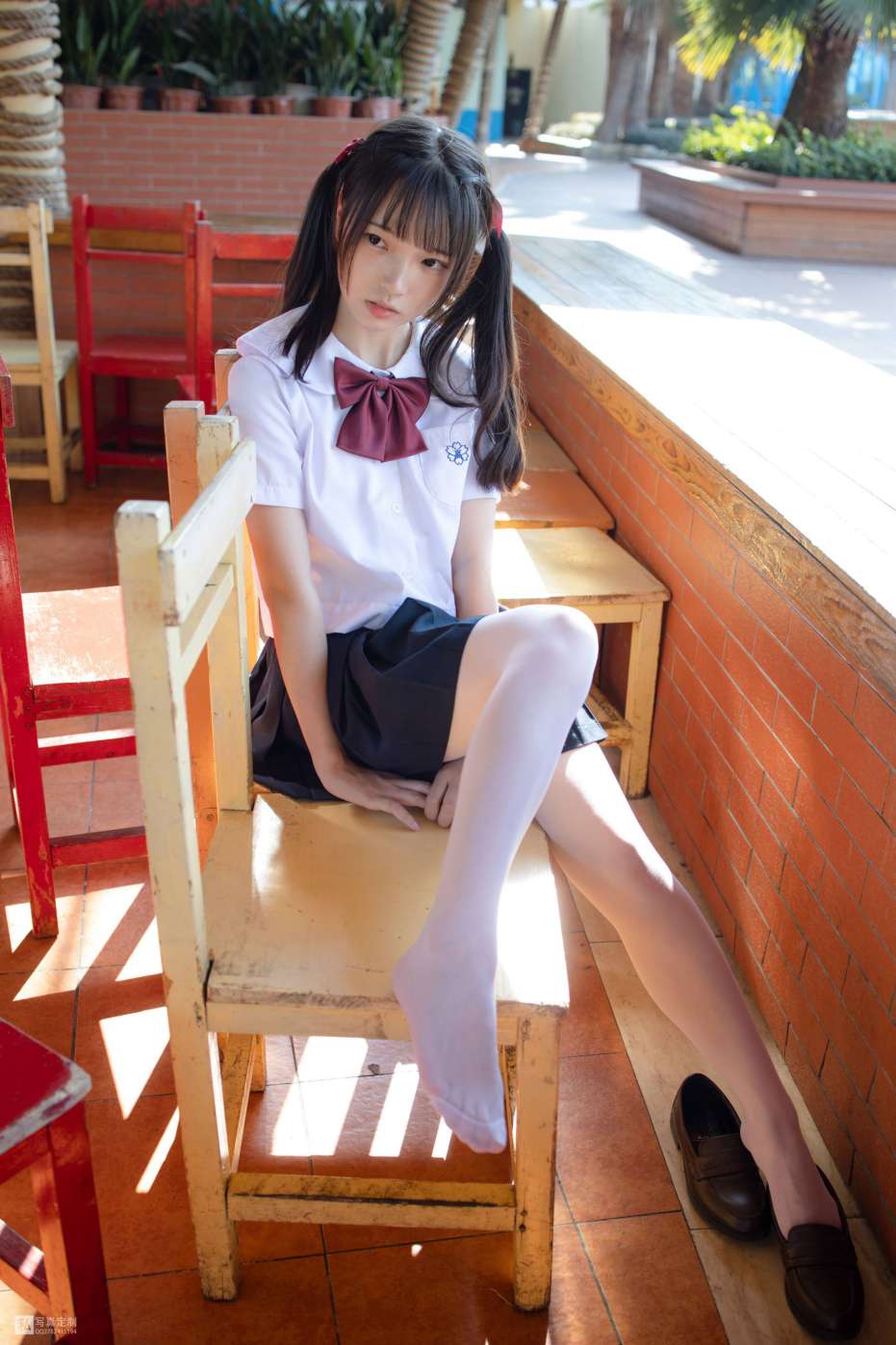 图片[1]-眼神好清澈的双马尾白丝女孩【75P】20019-小春日